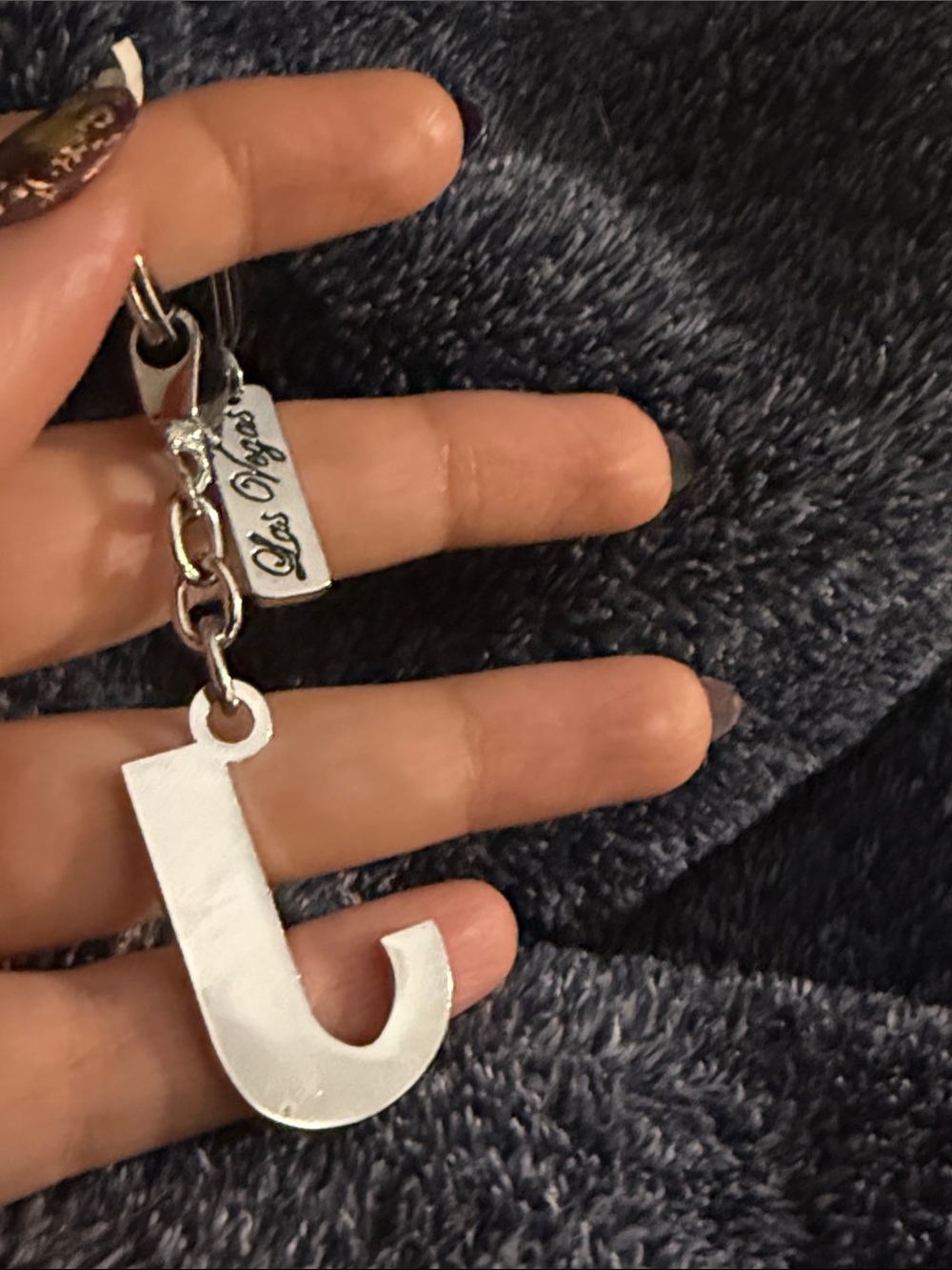 Letter J key ring - Picture 2 of 2